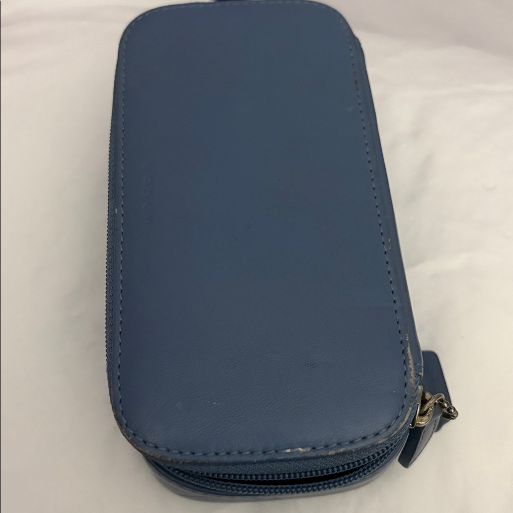 Coach Blue Leather Make-up, Toiletry Bag,or Catch-all